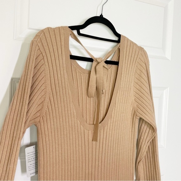 New Wayf x BFF Dede & Emily Hollie Long Sleeve Sweater Dress in Camel Size Small - Picture 5 of 11